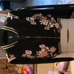 Material Girl caviar black floral sheer sleeve jacket xl